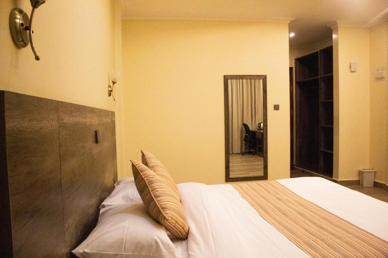 The Willis Hotel, Bomet Exterior photo