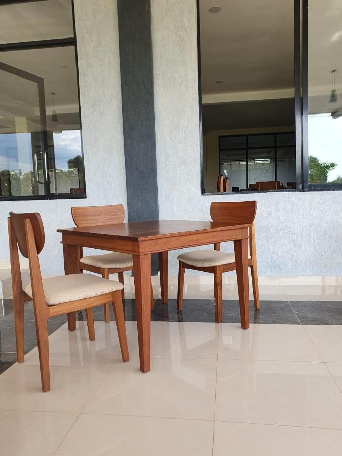 The Willis Hotel, Bomet Exterior photo